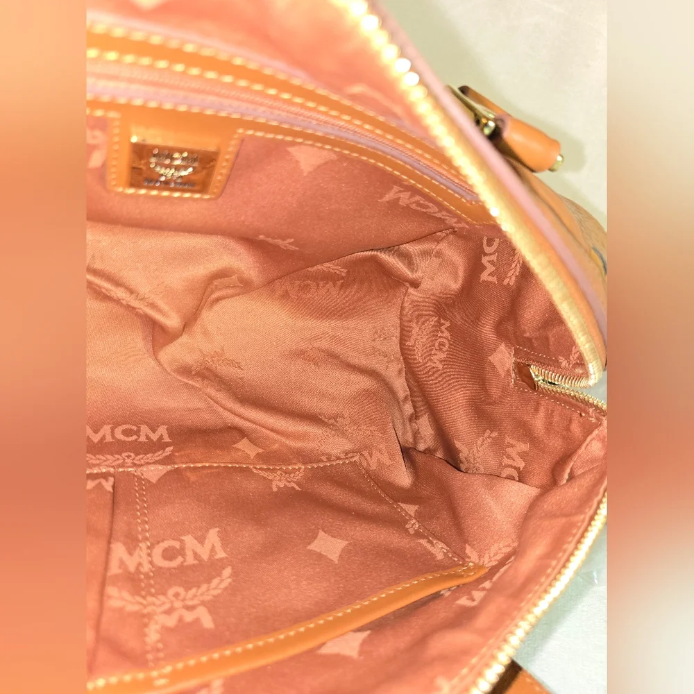 💯 Authentic MCM Visetos Leather Barrel Bag Cognac - Picture 10 of 15
